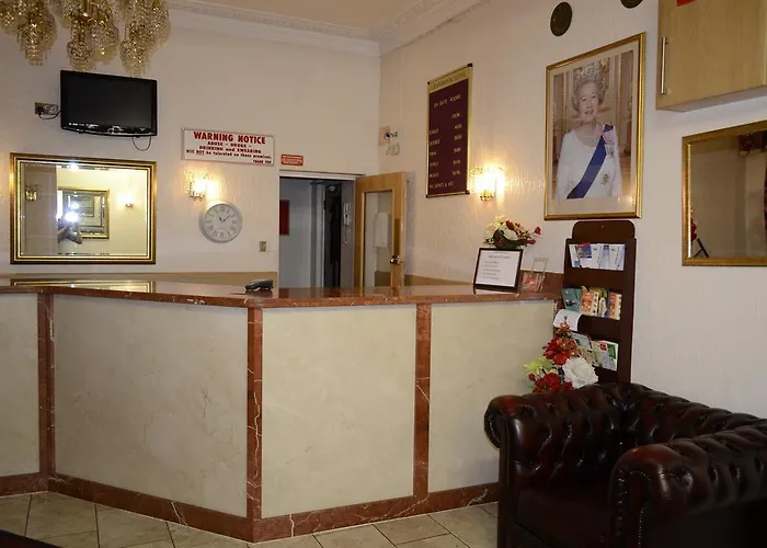 Cranbrook Hotel
